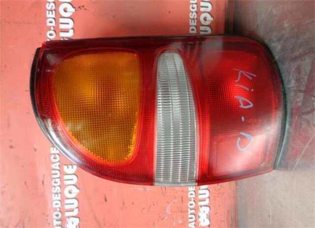 Foto 1ª: Piloto Trasero Derecho Kia Pregio 2.5 TCI D