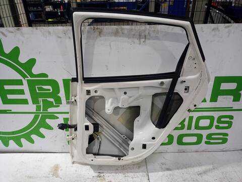 Foto 3ª: Puerta Trasera Derecha Seat Ibiza EMOCION 60CV 44KW [CGPB] (2010)