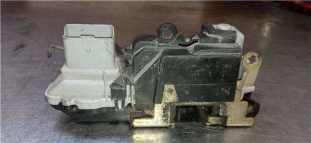 Foto 3ª: Cerradura Puerta Delantera Izquierda Citroen Xsara 1.8 16V [6FZ (EW7J4)]