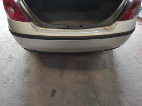 Foto 1ª: Paragolpes Trasero Ford Mondeo HJBA BERLINA (2002)