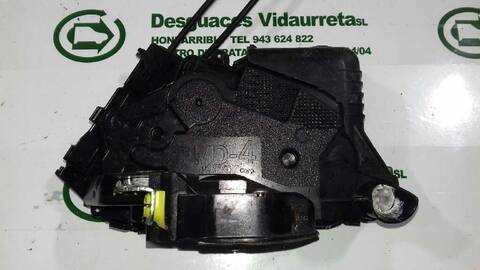 Foto 3ª: Cerradura Puerta Delantera Izquierda Toyota Yaris 1.4 TD CAT 90CV 66KW [1ND] (2009)