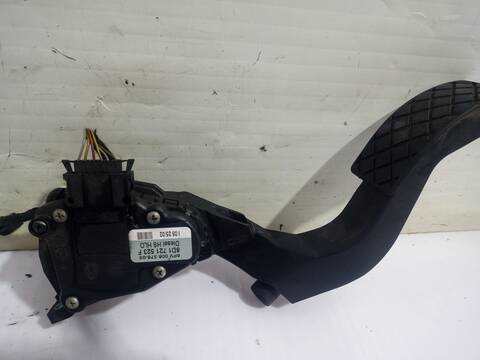 Foto 2ª: Pedal Acelerador Volkswagen Passat ADVANCE BERLINA 131CV 96KW [AVF] (2003)