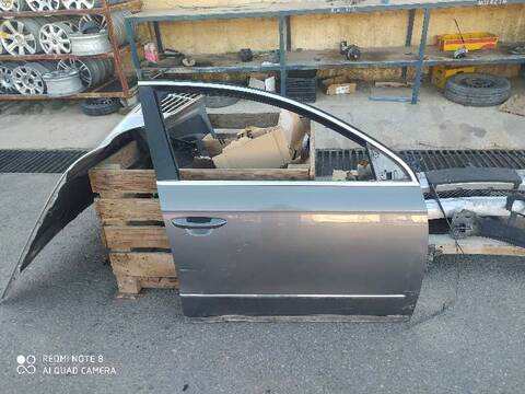 Puerta Delantera Derecha Volkswagen Passat TRENDLINE BERLINA 140CV 103KW