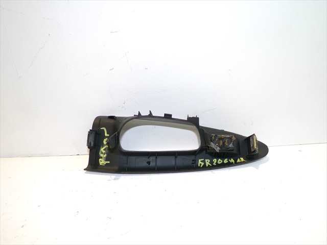 Foto 3ª: Botonera Elevalunas Audi A4 1.8 G 1994-2000 [ADR] (1997)