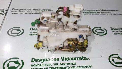 Cerradura Puerta Delantera Derecha Nissan Navara 2.5 TD 16V CAT 133CV 98KW PICK-UP D22)