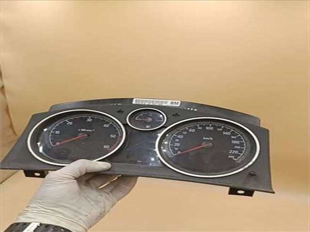 Cuadro de Instrumentos Opel Zafira 1.9 ENJOY [1.9 LTR. - 88 KW CDTI]