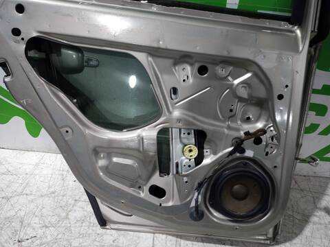 Foto 2ª: Puerta Trasera Izquierda Opel Vectra ESSENTIA BERLINA 101CV 74KW [Y20DTH] (2004)
