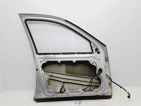 Foto 4ª: Puerta Delantera Izquierda Volkswagen Bora 1.9 TDI BERLINA 110CV 81KW [ASV] (2000)