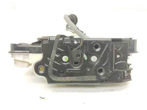 Foto 4ª: Cerradura Puerta Delantera Izquierda Volkswagen Polo 1.6 TDI 90CV 66KW [CAY] (2012)
