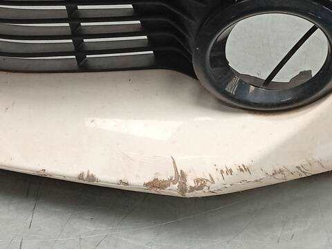 Foto 4ª: Paragolpes Delantero Toyota Aygo 1.0 KGB40) 69CV 51KW [1KR-FE] (2017)
