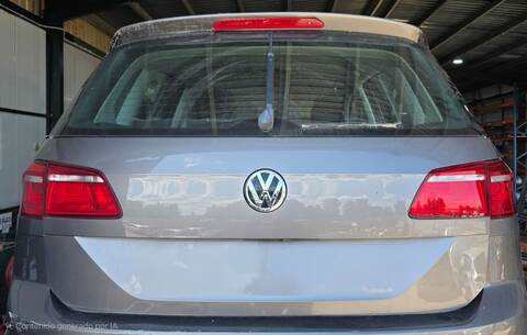 Portón Volkswagen Golf ADVANCE BLUEMOTION TECH 110CV 81KW
