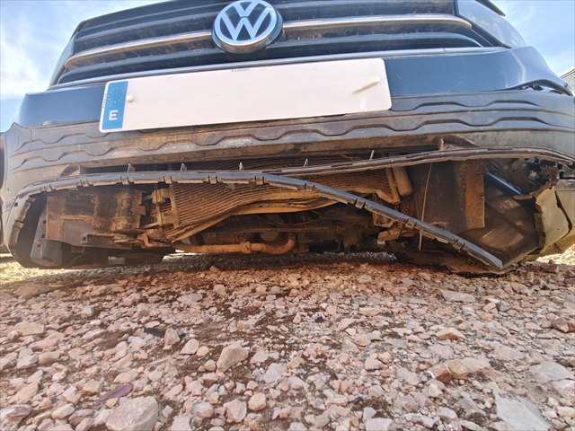 Foto 4ª: Paragolpes Delantero Volkswagen T-Cross 1.0 TSI 95cv [DKLA] (2020)
