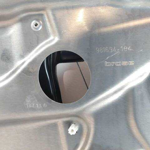 Foto 3ª: Elevalunas Manual Trasero Izquierdo Mercedes Clase C 160 C 200 CDI 204.001) (2007)