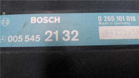 Foto 2ª: Centralita Motor ECU Mercedes Clase E 180 2.6 E 260 124.026) [2 6 LTR. - 118 KW CAT] BERLINA 160CV
