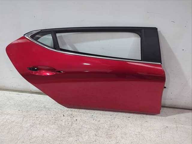 Puerta Trasera Derecha Mazda 3 SKYACTIV-X M HYBRID AWD BP2H) HATCHBACK 179CV 132KW