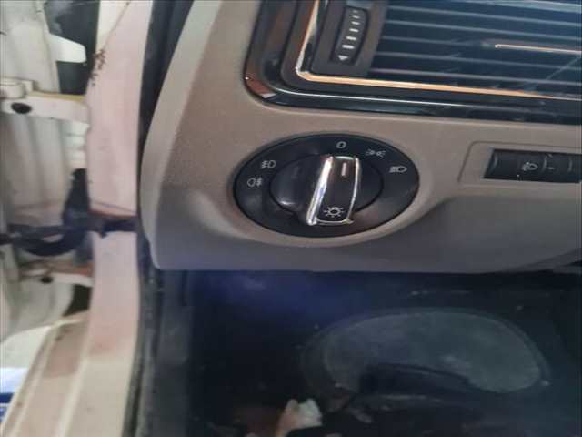 Foto 1ª: Mando Luces Seat Toledo STYLE 105CV 77KW [CAYC] (2015)