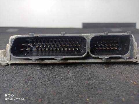 Foto 3ª: Centralita Motor ECU Skoda Fabia YOUNG 60CV 44KW (2007)