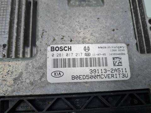 Foto 3ª: Centralita Motor ECU Kia Ceed EMOTION 116CV 85KW [D4FB] (2011)