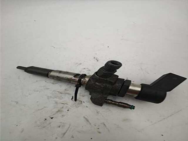 Foto 3ª: Inyectores Ford C Max 1.6 EDITION [1.6 LTR. - 85 KW TDCI CAT] (CB7)(2010 _) [T1DA]