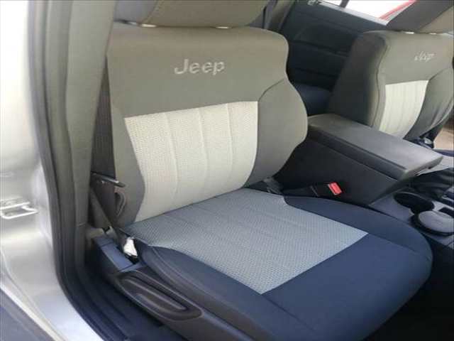 Asiento Delantero Derecho Jeep Cherokee D51C