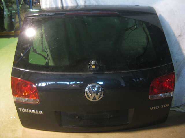Portón Volkswagen Touareg 4.9G