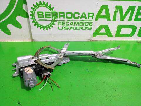 Foto 3ª: Elevalunas Eléctrico Delantero Izquierdo Opel Astra ESSENTIA BERLINA 90CV 66KW [Z14XEP] (2006)