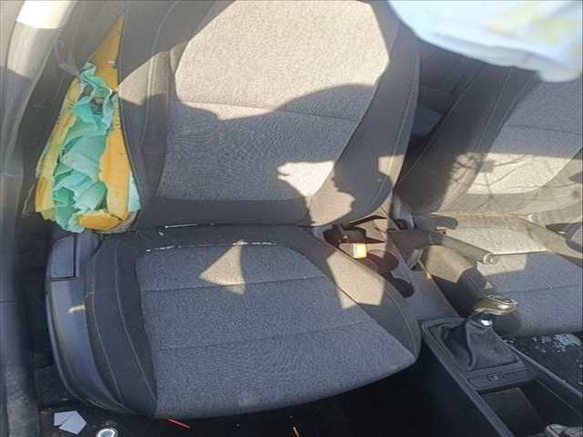 Asiento Delantero Derecho Kia Stonic 1 6 LTR. - 85 KW CRDI CAT 2019 116CV