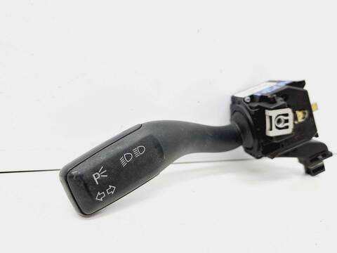 Foto 4ª: Mando Multifuncion Audi Tt 2.0 16V TFSI 200CV 147KW [BWA] (2007)