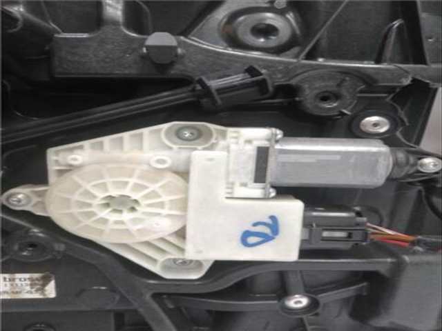 Foto 2ª: Elevalunas Eléctrico Trasero Derecho Bmw Serie 5 518 3.0 530D M SPORT [3 0 LTR. - 195 KW 24V TD] BERLINA 265CV