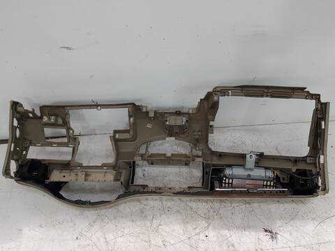 Foto 3ª: Salpicadero Nissan Micra ACENTA 80CV 59KW (2002)