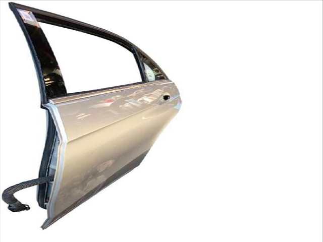 Puerta Trasera Izquierda Mercedes Clase E 180 E 220 CDI