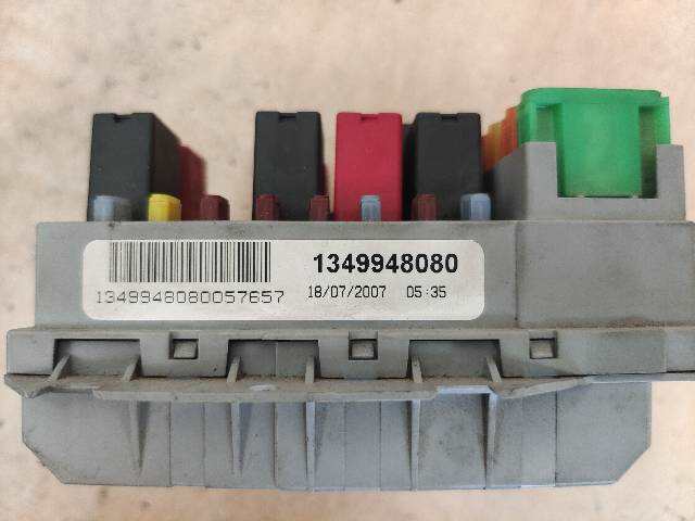 Caja Reles Fusibles Citroen Jumper 2.2 HDI