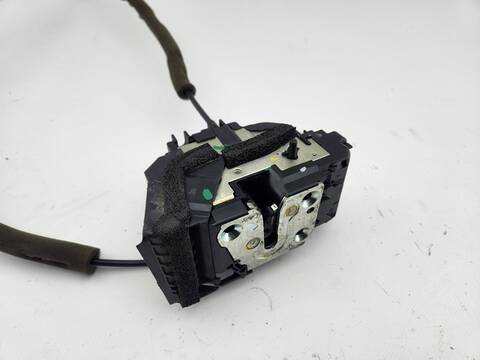 Foto 1ª: Cerradura Puerta Trasera Izquierda Nissan Qashqai ACENTA 116CV 85KW [HRA2DDT] (2014)