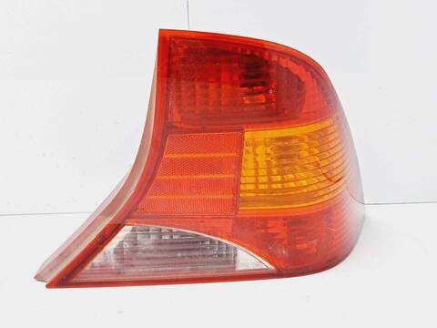 Piloto Trasero Derecho Ford Focus 1.6 16V CAT BERLINA 100CV 74KW