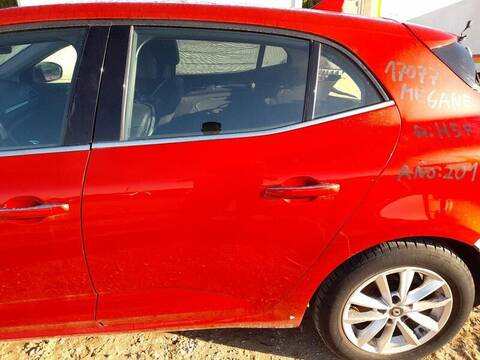 Puerta Trasera Izquierda Renault Megane 1.2 TCE 130 B9MR) HATCHBACK 130CV 97KW IV HATCHBACK B9A/M/N_)