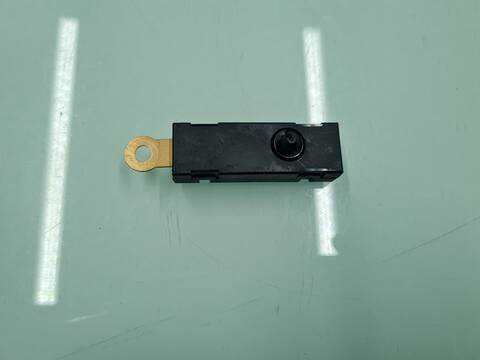 Foto 3ª: Centralita Motor ECU Mercedes Clase A 140 A 45 AMG 4-MATIC 176.052) 381CV 280KW [133980] (2017)
