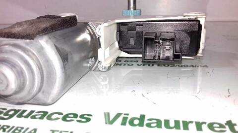 Foto 3ª: Elevalunas Eléctrico Delantero Izquierdo Audi A5 3.0 TDI QUATTRO COUPE 240CV 176KW [CAPA] (2007)