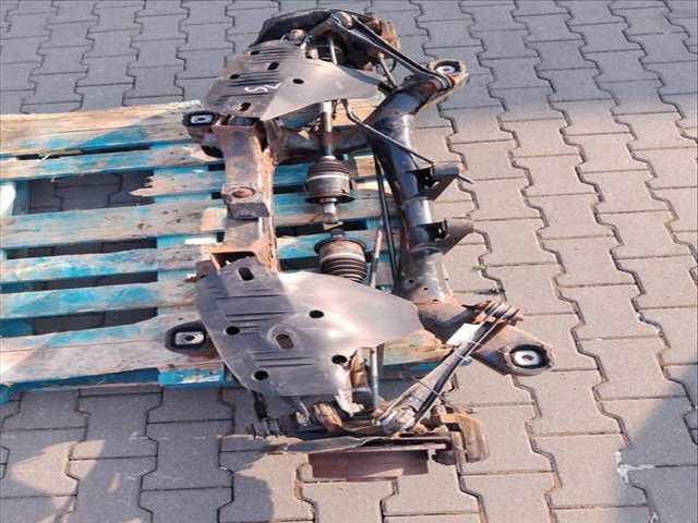 Foto 3ª: Puente Trasero Bmw Serie 1 114 116 CV 85KW [B37D15A B37 B37D15U0]