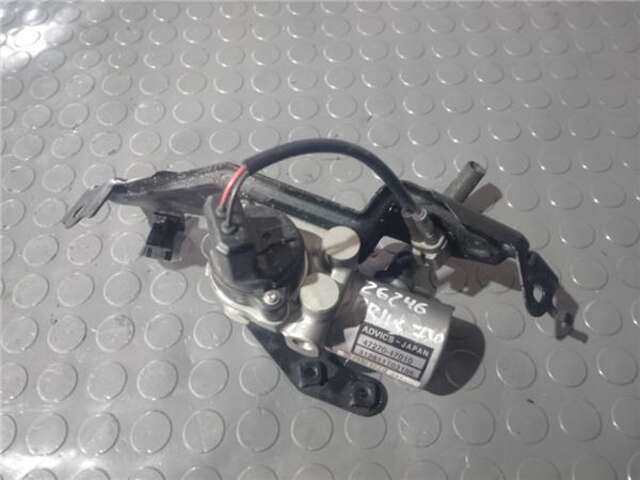 Foto 2ª: Abs Toyota Prius HÍBRIDO BASIS [HÍBRIDO 57 KW ( 1.5 LTR. - 57 CAT)] [1NZ-FXE]