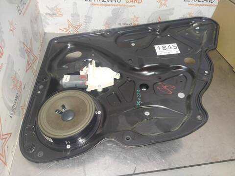 Foto 2ª: Elevalunas Manual Trasero Derecho Volkswagen Passat TRENDLINE BERLINA 140CV 103KW [BKP] (2007)