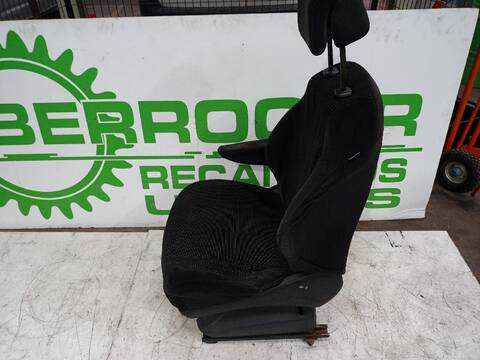 Foto 3ª: Asiento Delantero Izquierdo Citroen C4 1.6 16V HDI FAP 109CV [9HZDV6TED4] (2007)