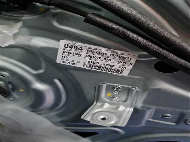 Foto 2ª: Elevalunas Eléctrico Delantero Derecho Hyundai ix35 1.7 CRDI 116CV 85KW [D4FD] (2015)