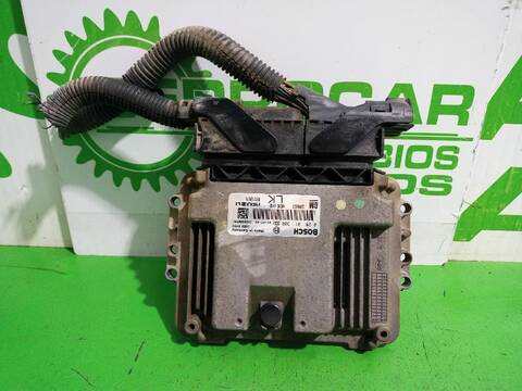 Foto 3ª: Centralita Motor ECU Opel Astra ELEGANCE 101CV [Z17DTH] (2004)