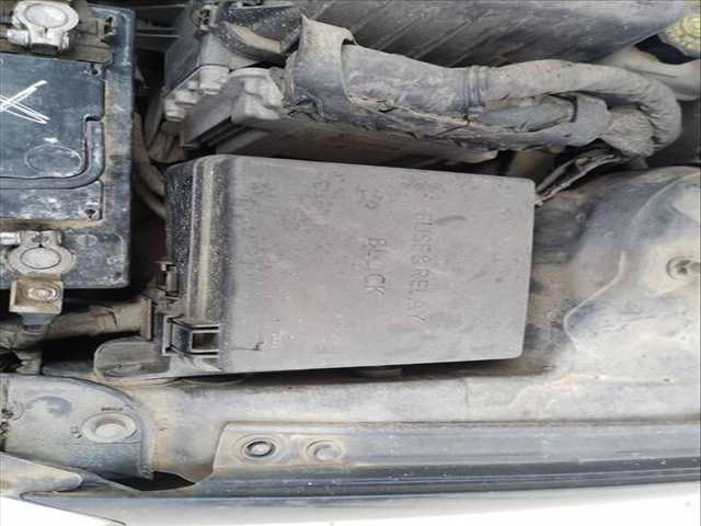 Foto 2ª: Caja Reles Fusibles Kia Ceed ACTIVE 115CV 85KW [D4FB] (2007)
