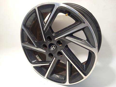 LLanta Chapa Hyundai i30 1.5 T-GDI HYBRID 48V 160CV 118KW