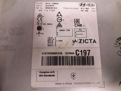 Foto 3ª: Sistema Audio Radio CD Hyundai i40 1.7 CRDI CAT 136CV 100KW (2017)