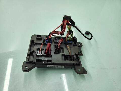 Caja Reles Fusibles Bmw X5 3.0D 235CV 173KW