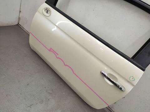 Foto 2ª: Puerta Delantera Izquierda Fiat 500 1.4 312CXC1B 312AXC1B) 100CV 74KW [169A3000] (2009)