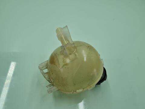 Foto 4ª: Deposito Expansion Citroen C4 130CV [HN05] (2022)