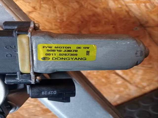Foto 3ª: Elevalunas Manual Trasero Derecho Chevrolet Orlando LT 1 CAT 141CV (2011)